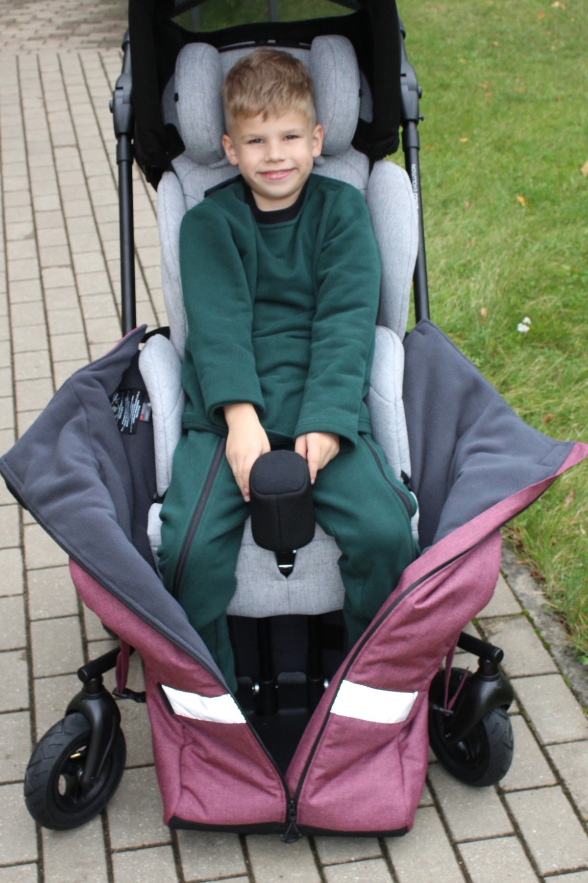 Junior for Seating Systems. Beinschutz für Reha-Buggys (Hoggi, Otto Bock)