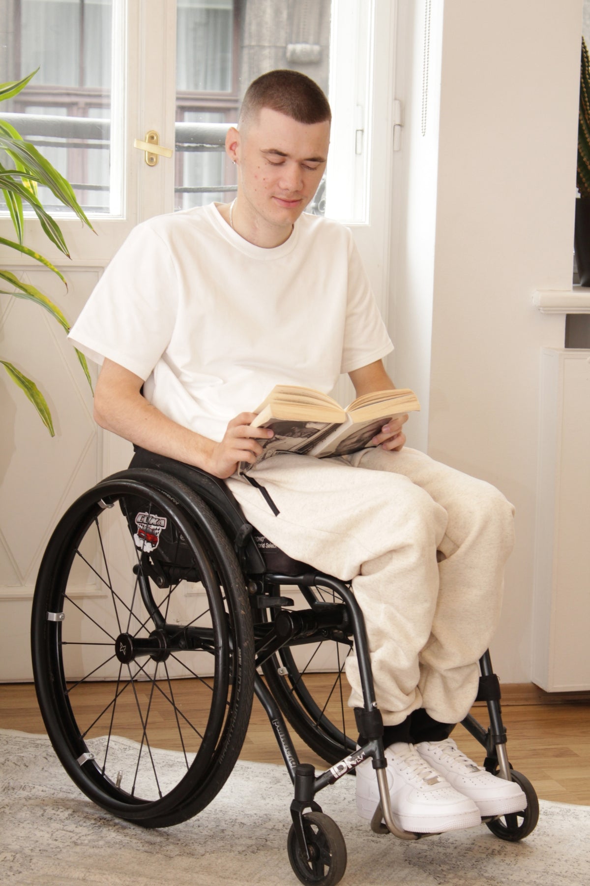 Men's wheelchair adaptive premium sweatpants with drop down front