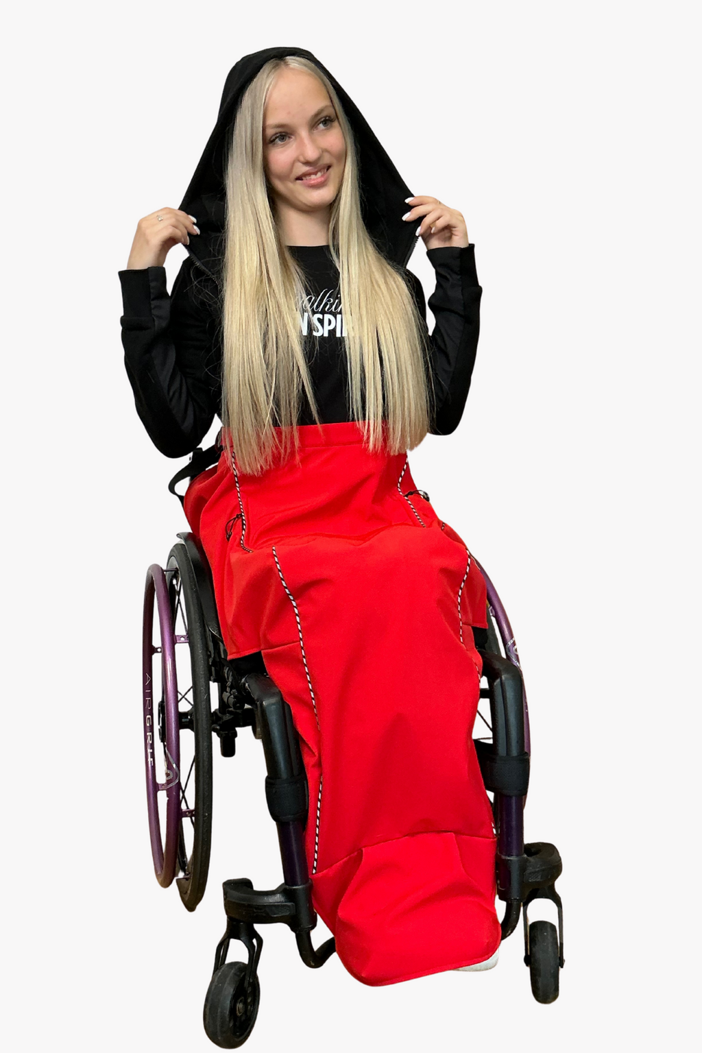 Wheelchair blanket with reflective elements and magnetic closure