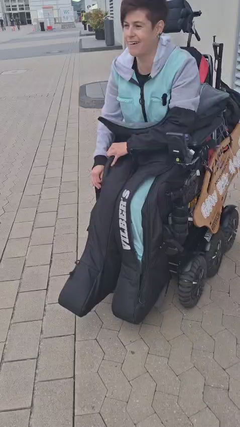 Racer Extreme Pro – Fußsack für Rollstuhlfahrer für extreme Wetterbedingungen und Wintersport